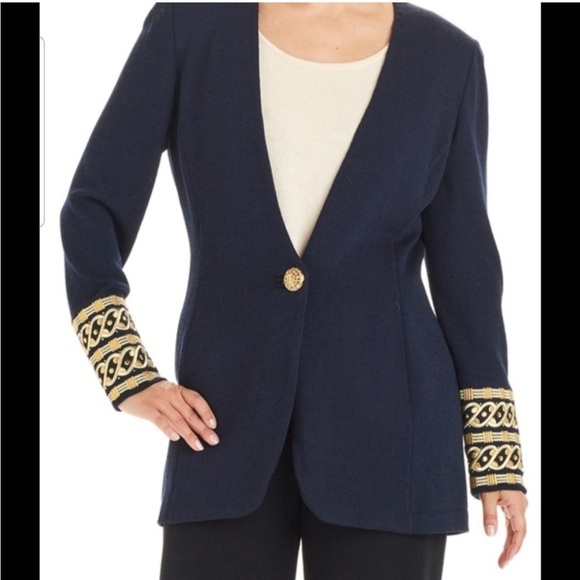 St. John Jackets & Blazers - St John Santana Knit Navy Blue and Gold Jacket Size 4